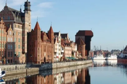 Samochód podczas obsługi ślusarskiej
